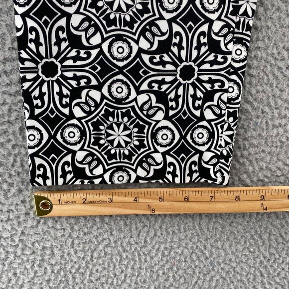 Talbots Pants Womens 8 Petite Black White Pattern Stretch Cropped Capri Vintage - Picture 11 of 12